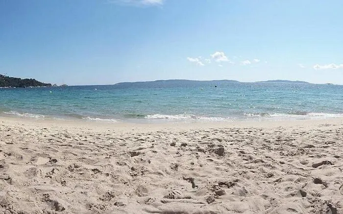 Studio Lavandou Avec Parking Prive Proche Mer Apartman