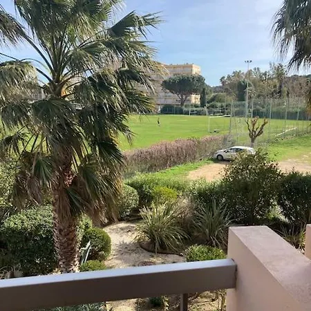 Apartment 6 Pers. + Parking Prive + Terrasse
